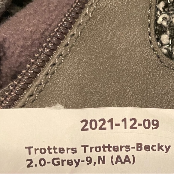 Grey Booties - Picture 6 of 6